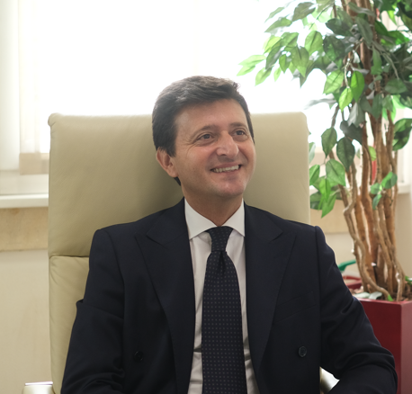 luca mainò foto.png